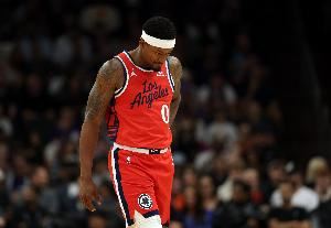 你咋伤的?比尔因左臀酸痛回归成疑! 你咋伤的?比尔因左臀酸痛回归成疑!