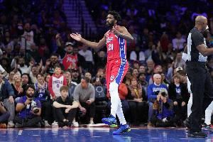 今天76人主场迎战猛龙 恩比德因伤病管理缺席比赛